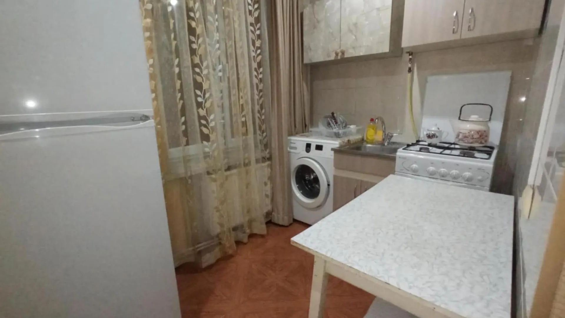 1 Room Apartment バクー